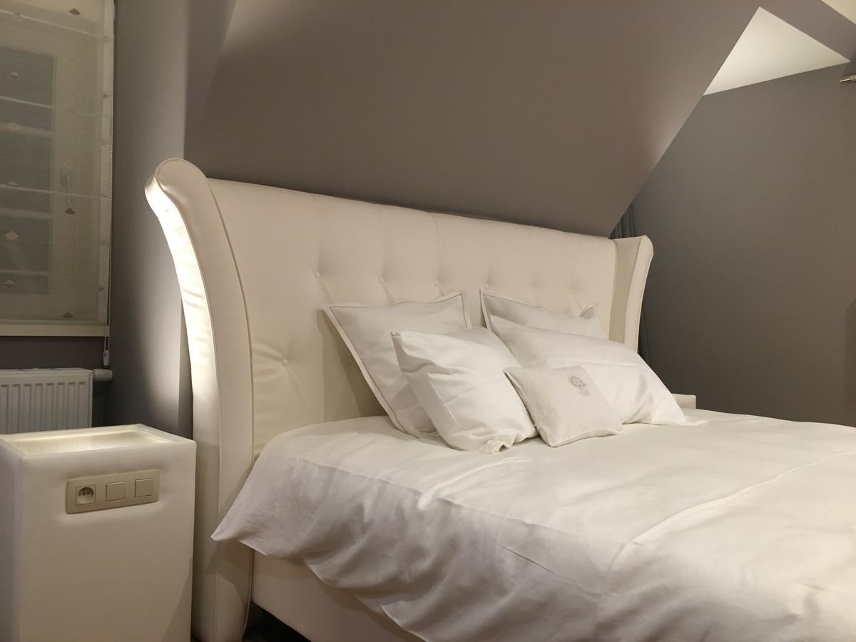 Avelgem De Gouden Klokke Bed & Breakfast エクステリア 写真